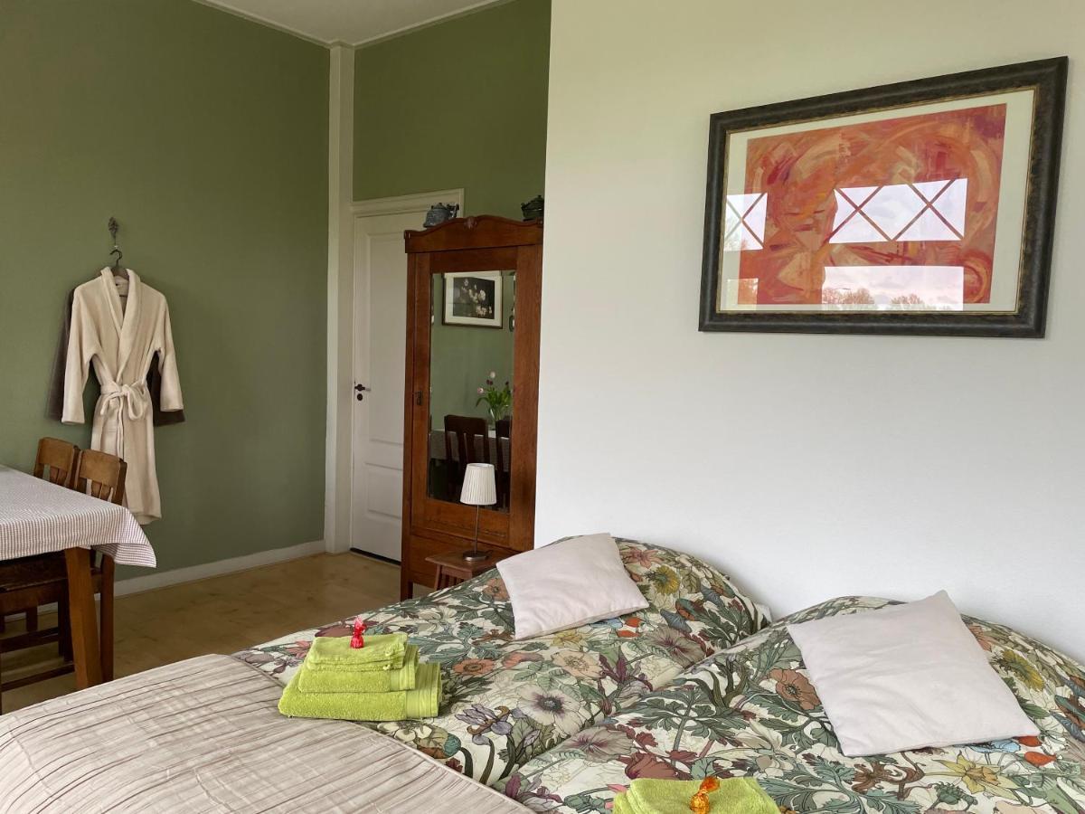 B&B De Zulthe โรเดิน ภายนอก รูปภาพ