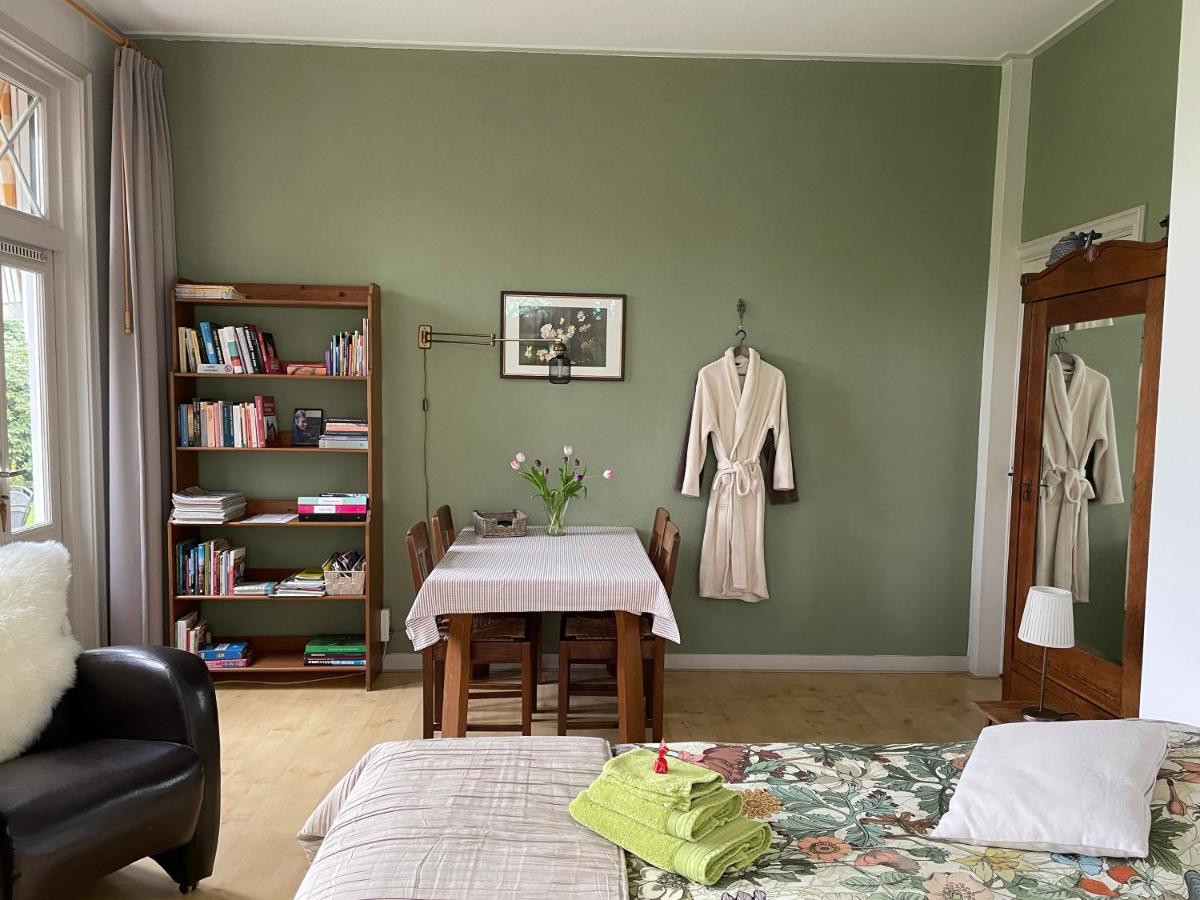 B&B De Zulthe โรเดิน ภายนอก รูปภาพ